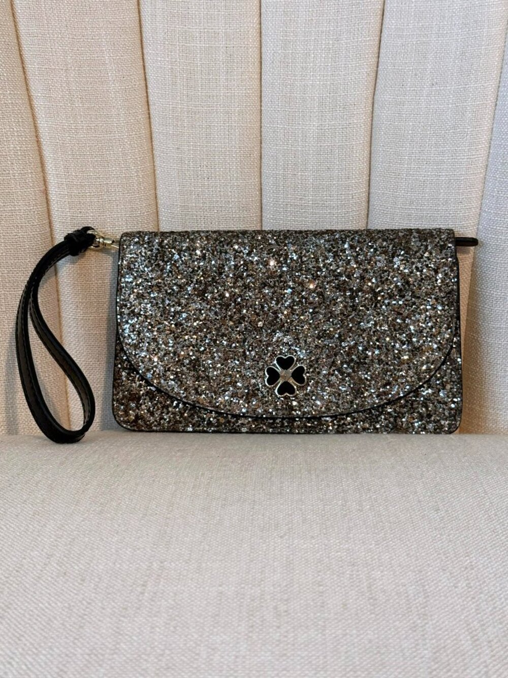 KATE SPADE odette gold GLITTER black wristlet multifunctional elegant pretty